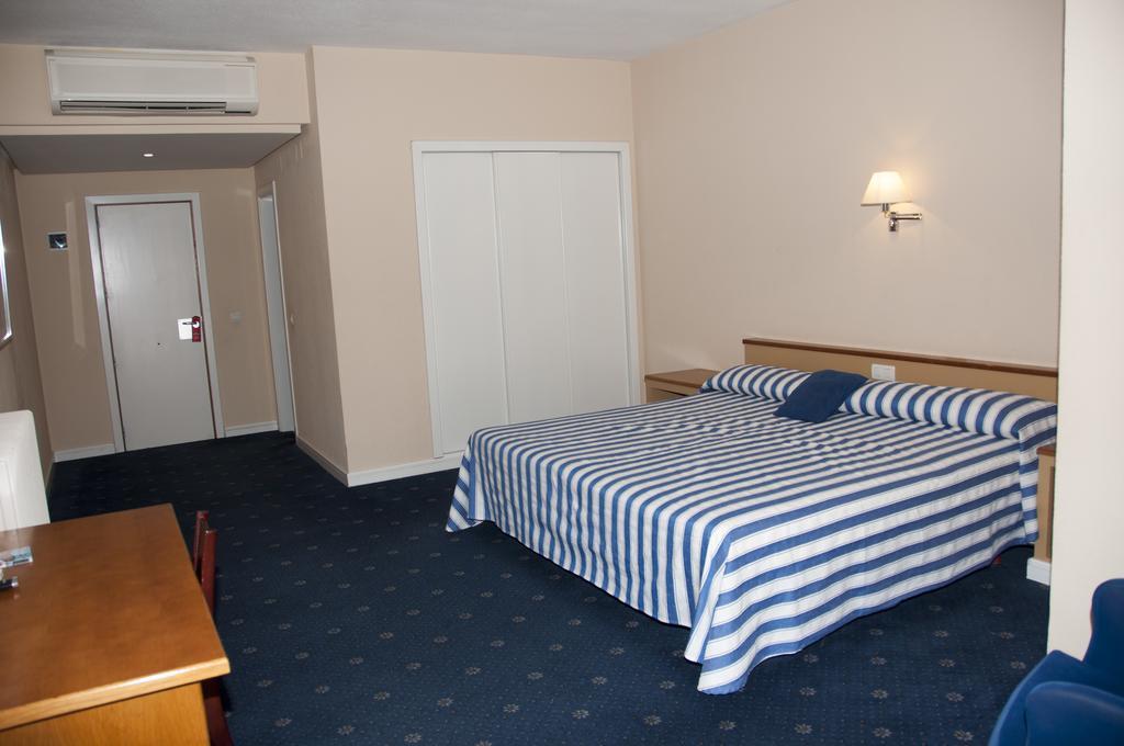Hotel La Mota By Punta25 Hotels Group Medina del Campo Bilik gambar